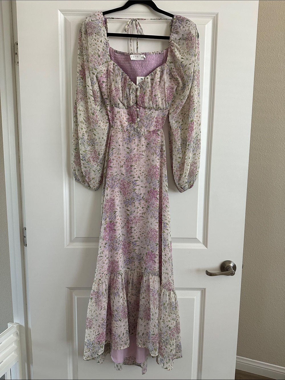 Floral Puff-Sleeve Maxi Dress in Lavender
